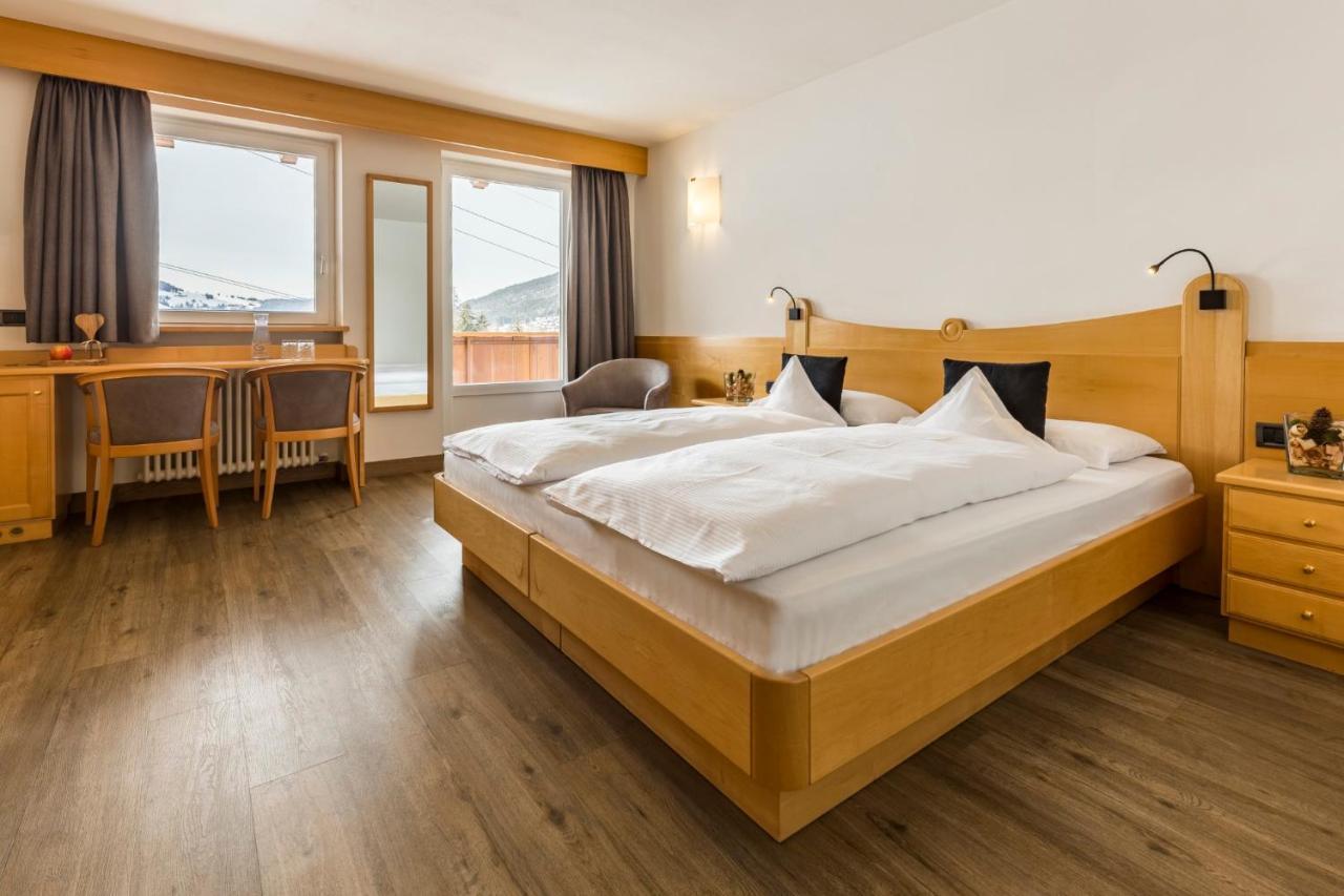 Rainell Dolomites Retreat Ortisei Quarto foto