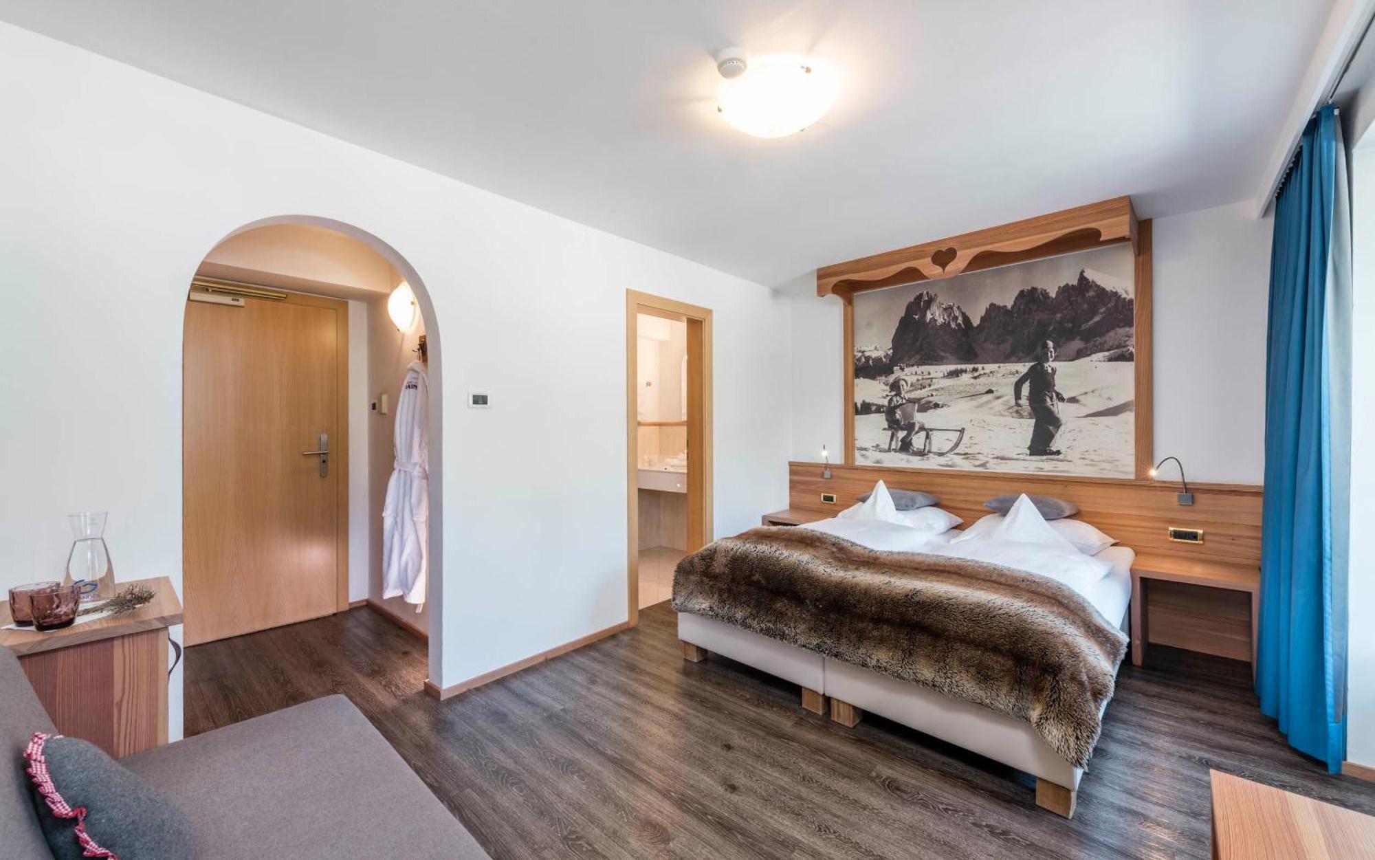 Rainell Dolomites Retreat Ortisei Quarto foto
