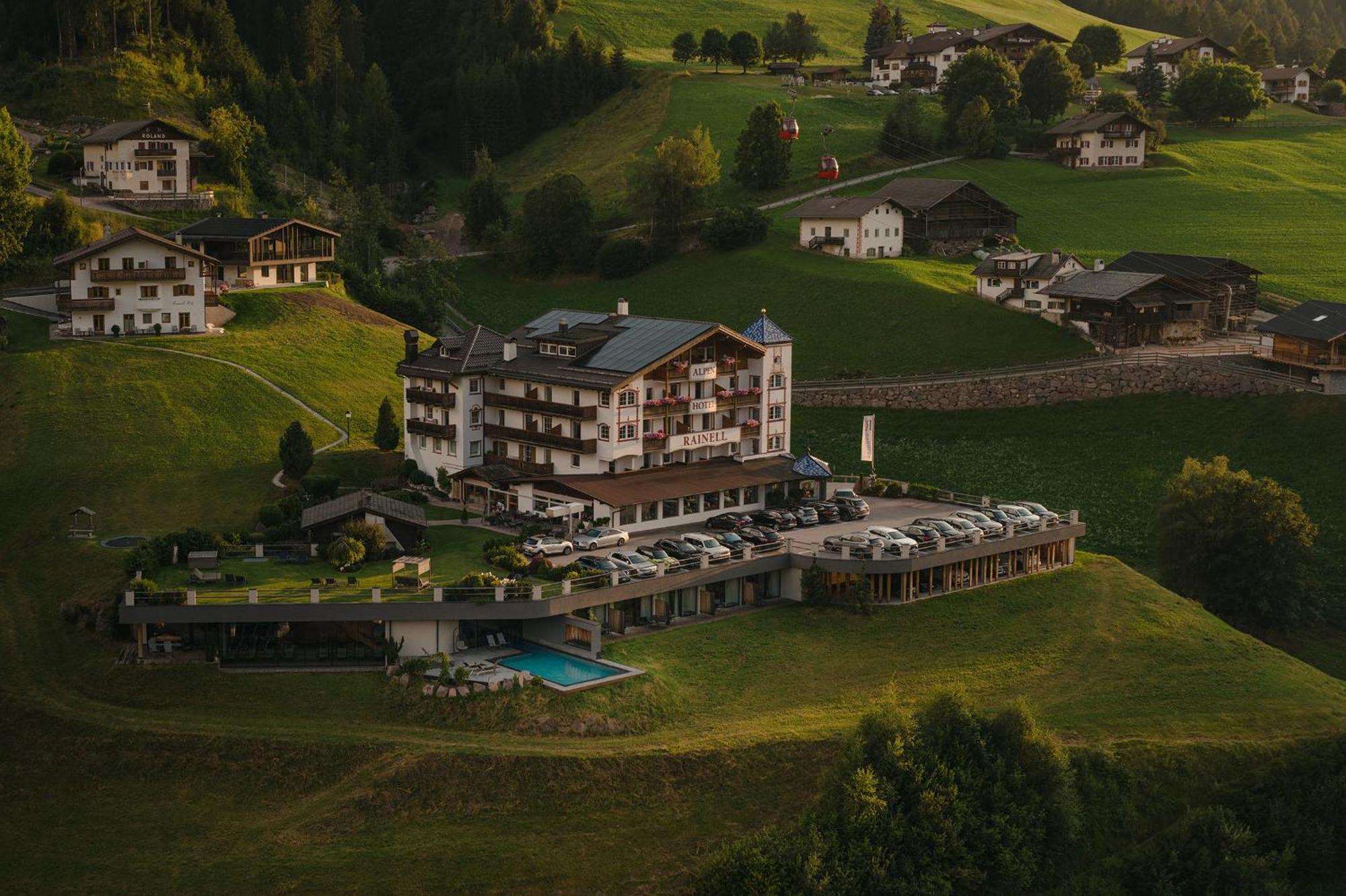 Rainell Dolomites Retreat Ortisei Exterior foto